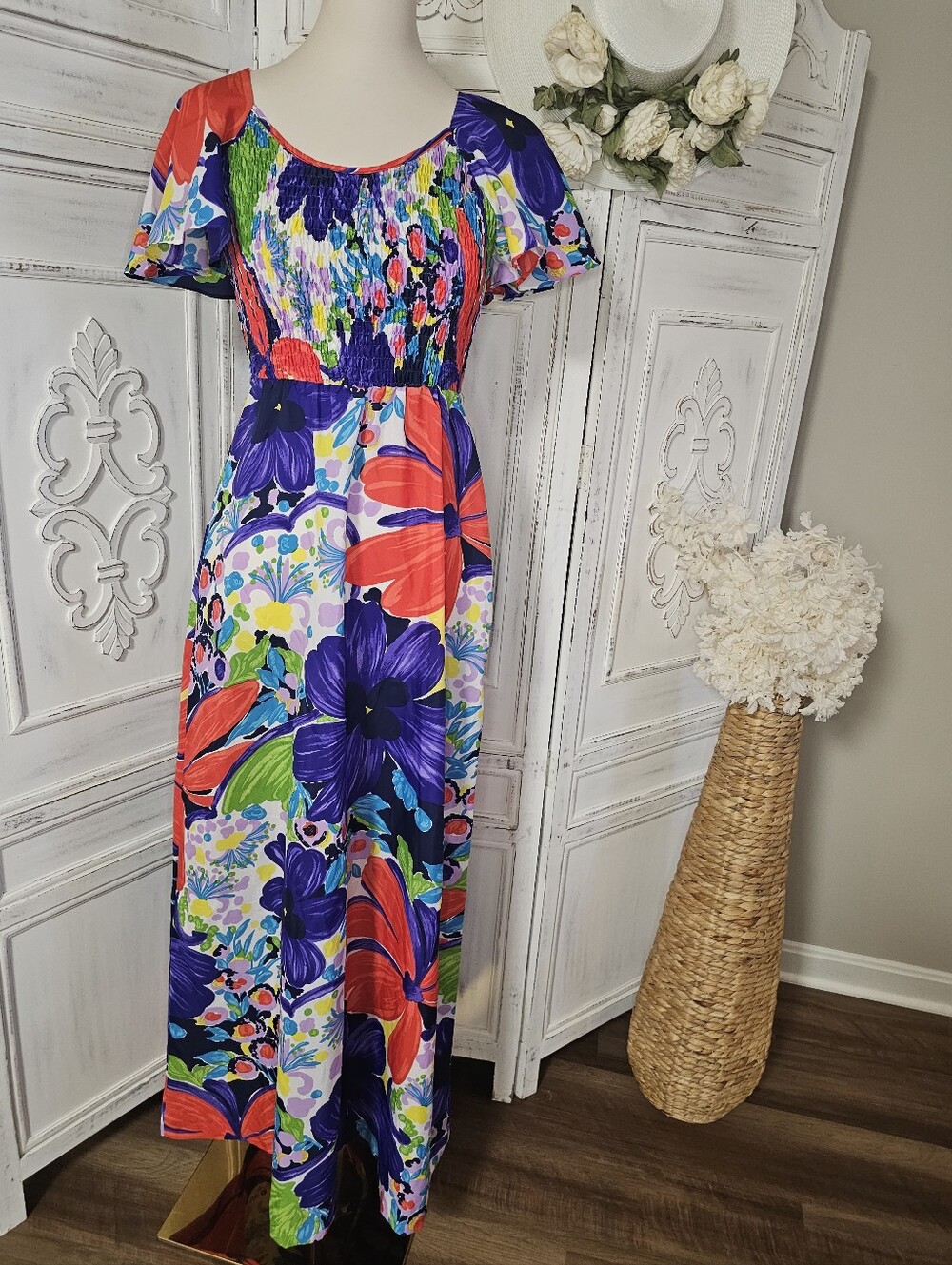 Vintage 70's Pomare Hawaiian Vibrant Floral Smock Top Flutter Sleeves Maxi Dress